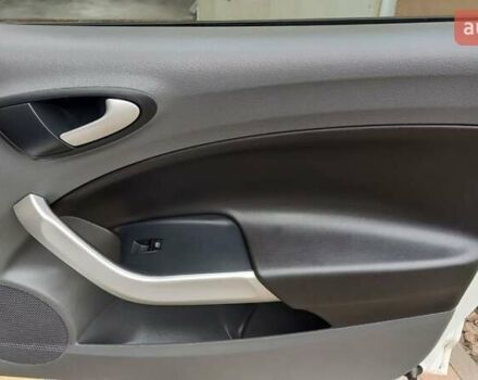 Белый Сеат Ибица, объемом двигателя 1.2 л и пробегом 231 тыс. км за 5800 $, фото 17 на Automoto.ua