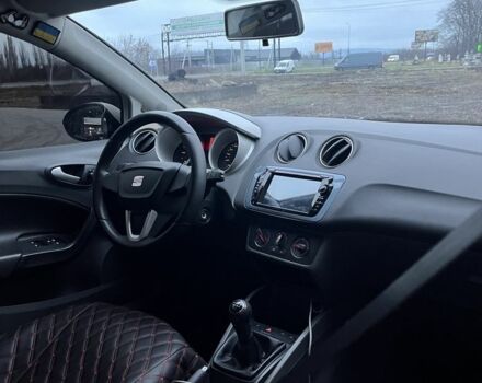 Белый Сеат Ибица, объемом двигателя 1.6 л и пробегом 187 тыс. км за 6300 $, фото 1 на Automoto.ua