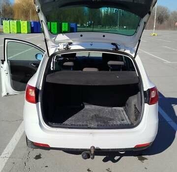 Белый Сеат Ибица, объемом двигателя 1.2 л и пробегом 238 тыс. км за 5000 $, фото 5 на Automoto.ua