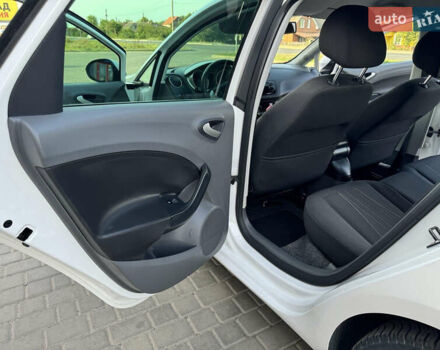 Белый Сеат Ибица, объемом двигателя 1.2 л и пробегом 212 тыс. км за 6100 $, фото 17 на Automoto.ua