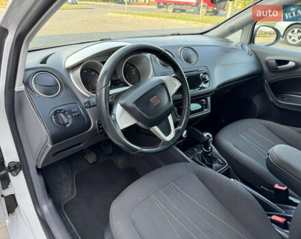 Белый Сеат Ибица, объемом двигателя 1.2 л и пробегом 212 тыс. км за 6100 $, фото 8 на Automoto.ua