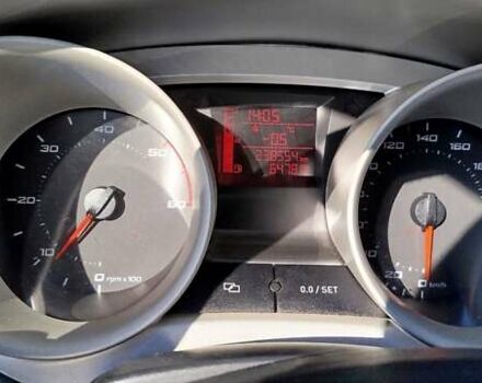 Белый Сеат Ибица, объемом двигателя 1.2 л и пробегом 238 тыс. км за 5000 $, фото 4 на Automoto.ua