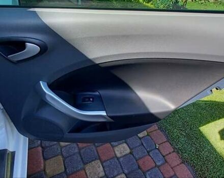 Сеат Ибица 2011 в Калуше на Automoto.ua Белый Сеат Ибица, объемом двигателя 1.2 л и пробегом 233 тыс. км за 5900 $, фото 29 на Automoto.ua