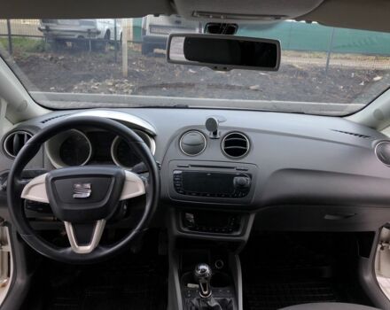 Сеат Ибица 2011 в Виннице на Automoto.ua Белый Сеат Ибица, объемом двигателя 1.2 л и пробегом 240 тыс. км за 4500 $, фото 12 на Automoto.ua