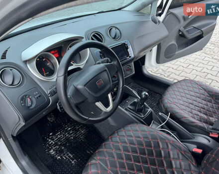 Белый Сеат Ибица, объемом двигателя 1.6 л и пробегом 187 тыс. км за 6300 $, фото 11 на Automoto.ua