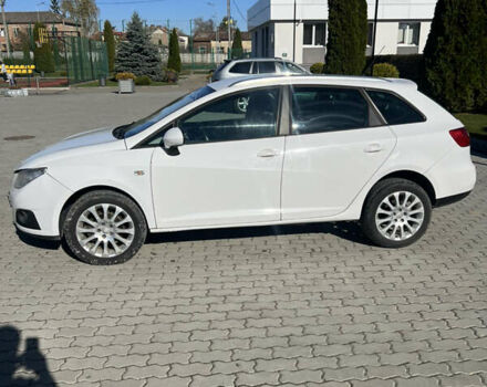 Сеат Ibiza 2011 у Яворове на Automoto.ua Білий Сеат Ibiza, об'ємом двигуна 1.2 л та пробігом 280 тис. км за 4500 $, фото 5 на Automoto.ua