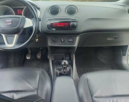 Білий Сеат Ibiza, об'ємом двигуна 1.2 л та пробігом 246 тис. км за 5000 $, фото 18 на Automoto.ua