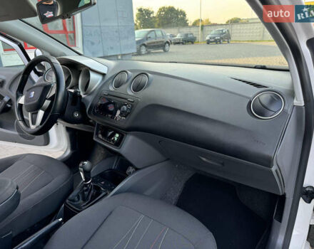 Белый Сеат Ибица, объемом двигателя 1.2 л и пробегом 212 тыс. км за 6100 $, фото 11 на Automoto.ua