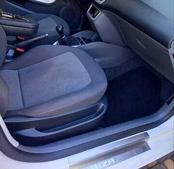 Сеат Ибица 2011 в Калуше на Automoto.ua Белый Сеат Ибица, объемом двигателя 1.2 л и пробегом 233 тыс. км за 5900 $, фото 25 на Automoto.ua