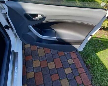 Сеат Ибица 2011 в Калуше на Automoto.ua Белый Сеат Ибица, объемом двигателя 1.2 л и пробегом 233 тыс. км за 5900 $, фото 26 на Automoto.ua