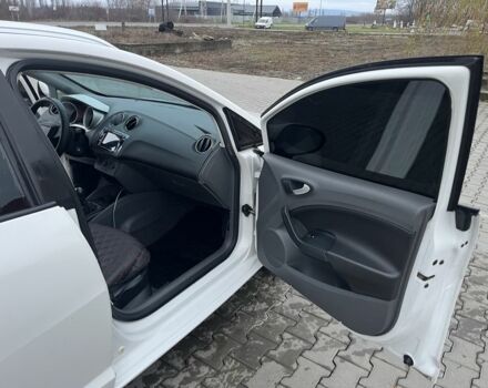 Белый Сеат Ибица, объемом двигателя 1.6 л и пробегом 187 тыс. км за 6300 $, фото 6 на Automoto.ua