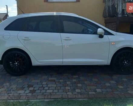 Сеат Ибица 2011 в Калуше на Automoto.ua Белый Сеат Ибица, объемом двигателя 1.2 л и пробегом 233 тыс. км за 5900 $, фото 1 на Automoto.ua