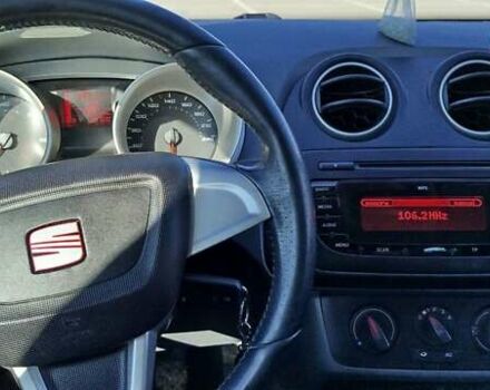 Белый Сеат Ибица, объемом двигателя 1.2 л и пробегом 238 тыс. км за 5000 $, фото 6 на Automoto.ua