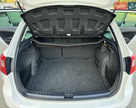 Белый Сеат Ибица, объемом двигателя 1.2 л и пробегом 212 тыс. км за 6100 $, фото 20 на Automoto.ua