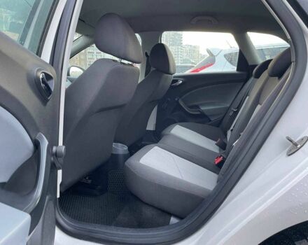 Білий Сеат Ibiza, об'ємом двигуна 1.2 л та пробігом 278 тис. км за 6990 $, фото 8 на Automoto.ua