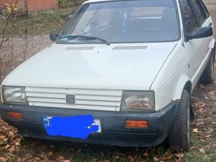 Белый Сеат Ибица, объемом двигателя 0.9 л и пробегом 260 тыс. км за 1000 $, фото 1 на Automoto.ua