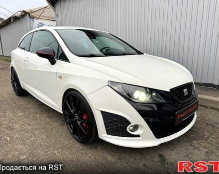 Белый Сеат Ибица, объемом двигателя 1.4 л и пробегом 187 тыс. км за 8550 $, фото 1 на Automoto.ua