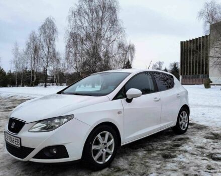 Белый Сеат Ибица, объемом двигателя 1.6 л и пробегом 300 тыс. км за 5500 $, фото 1 на Automoto.ua