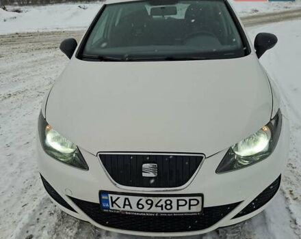 Белый Сеат Ибица, объемом двигателя 1.2 л и пробегом 228 тыс. км за 5600 $, фото 1 на Automoto.ua