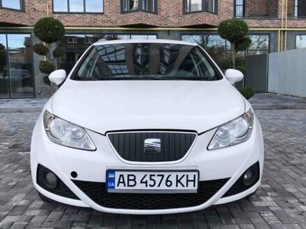 Белый Сеат Ибица, объемом двигателя 1.2 л и пробегом 285 тыс. км за 4300 $, фото 1 на Automoto.ua