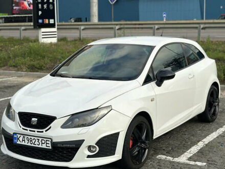 Сеат Ибица 2011 в Киеве на Automoto.ua Белый Сеат Ибица, объемом двигателя 1.39 л и пробегом 214 тыс. км за 8200 $, фото 1 на Automoto.ua