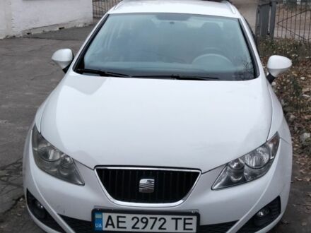 Белый Сеат Ибица, объемом двигателя 1.6 л и пробегом 210 тыс. км за 7000 $, фото 1 на Automoto.ua