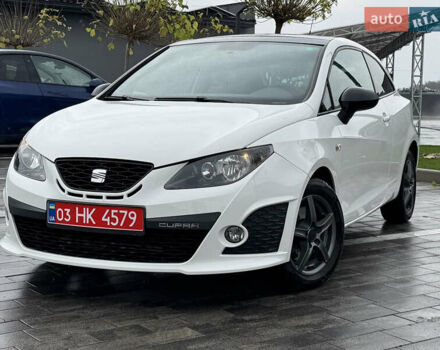 Белый Сеат Ибица, объемом двигателя 1.4 л и пробегом 160 тыс. км за 8200 $, фото 1 на Automoto.ua