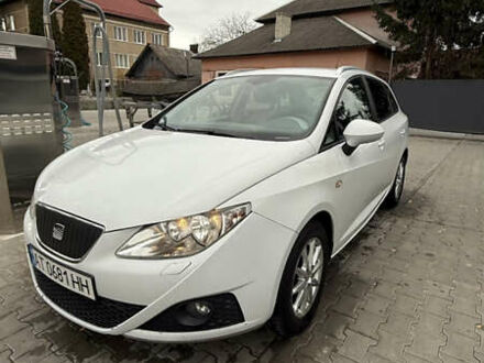 Белый Сеат Ибица, объемом двигателя 1.2 л и пробегом 277 тыс. км за 4800 $, фото 1 на Automoto.ua