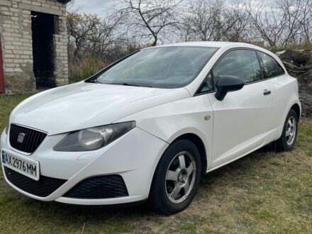 Белый Сеат Ибица, объемом двигателя 1.4 л и пробегом 144 тыс. км за 4800 $, фото 1 на Automoto.ua