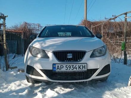 Белый Сеат Ибица, объемом двигателя 1.39 л и пробегом 48 тыс. км за 7000 $, фото 1 на Automoto.ua