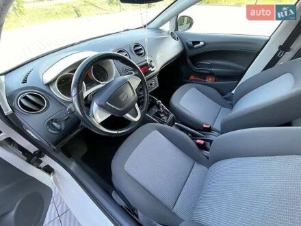 Сеат Ибица 2011 в Стрые на Automoto.ua Белый Сеат Ибица, объемом двигателя 1.2 л и пробегом 175 тыс. км за 6500 $, фото 1 на Automoto.ua