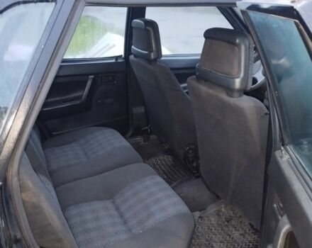 Чорний Сеат Ibiza, об'ємом двигуна 1.5 л та пробігом 111 тис. км за 728 $, фото 7 на Automoto.ua