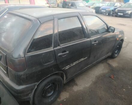 Черный Сеат Ибица, объемом двигателя 1.4 л и пробегом 214 тыс. км за 463 $, фото 1 на Automoto.ua