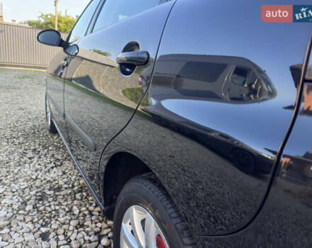 Чорний Сеат Ibiza, об'ємом двигуна 1.4 л та пробігом 157 тис. км за 3990 $, фото 22 на Automoto.ua