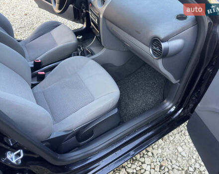 Чорний Сеат Ibiza, об'ємом двигуна 1.4 л та пробігом 157 тис. км за 3990 $, фото 36 на Automoto.ua