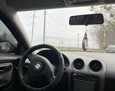 Черный Сеат Ибица, объемом двигателя 1.39 л и пробегом 253 тыс. км за 3200 $, фото 26 на Automoto.ua