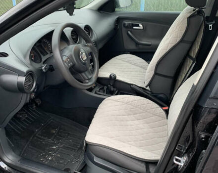 Чорний Сеат Ibiza, об'ємом двигуна 1.39 л та пробігом 231 тис. км за 4300 $, фото 9 на Automoto.ua