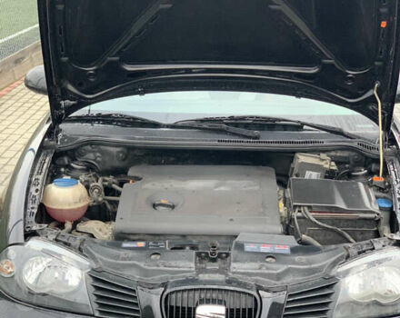 Чорний Сеат Ibiza, об'ємом двигуна 1.39 л та пробігом 231 тис. км за 4300 $, фото 25 на Automoto.ua