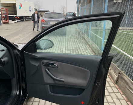 Чорний Сеат Ibiza, об'ємом двигуна 1.39 л та пробігом 231 тис. км за 4300 $, фото 18 на Automoto.ua