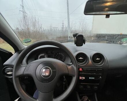 Чорний Сеат Ibiza, об'ємом двигуна 1.4 л та пробігом 192 тис. км за 2500 $, фото 5 на Automoto.ua