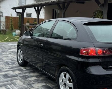 Черный Сеат Ибица, объемом двигателя 1.2 л и пробегом 250 тыс. км за 1390 $, фото 4 на Automoto.ua