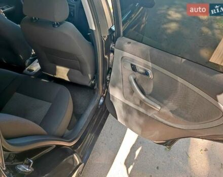 Чорний Сеат Ibiza, об'ємом двигуна 1.39 л та пробігом 208 тис. км за 4000 $, фото 2 на Automoto.ua