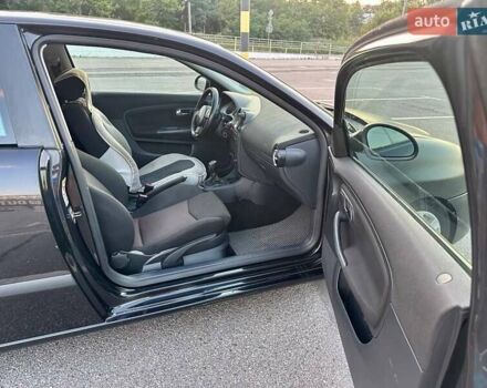 Чорний Сеат Ibiza, об'ємом двигуна 1.6 л та пробігом 306 тис. км за 3700 $, фото 19 на Automoto.ua