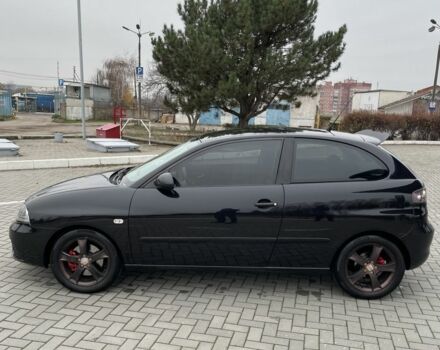 Чорний Сеат Ibiza, об'ємом двигуна 2 л та пробігом 310 тис. км за 3600 $, фото 4 на Automoto.ua