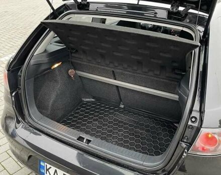 Черный Сеат Ибица, объемом двигателя 2 л и пробегом 310 тыс. км за 3600 $, фото 5 на Automoto.ua