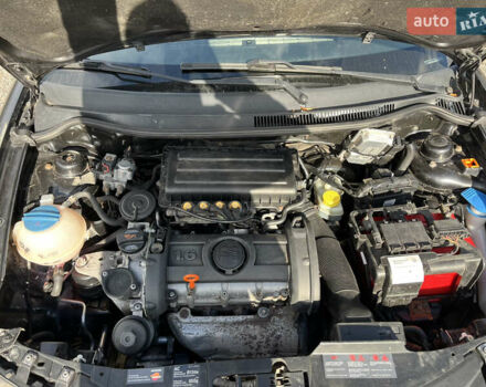 Черный Сеат Ибица, объемом двигателя 1.6 л и пробегом 322 тыс. км за 3100 $, фото 4 на Automoto.ua