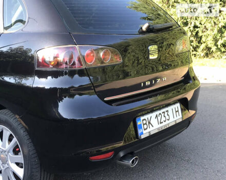 Чорний Сеат Ibiza, об'ємом двигуна 1.6 л та пробігом 235 тис. км за 5300 $, фото 12 на Automoto.ua