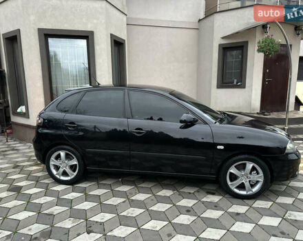 Черный Сеат Ибица, объемом двигателя 2 л и пробегом 272 тыс. км за 3999 $, фото 3 на Automoto.ua