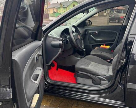 Черный Сеат Ибица, объемом двигателя 1.4 л и пробегом 280 тыс. км за 3400 $, фото 15 на Automoto.ua