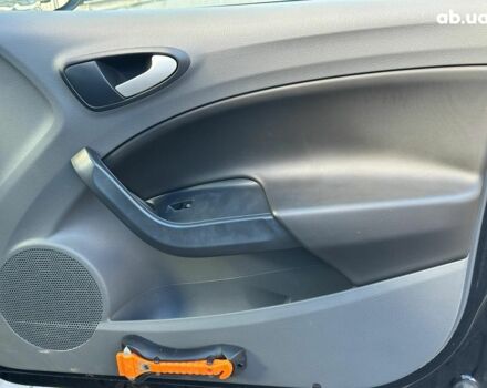 Чорний Сеат Ibiza, об'ємом двигуна 1.2 л та пробігом 245 тис. км за 5980 $, фото 18 на Automoto.ua